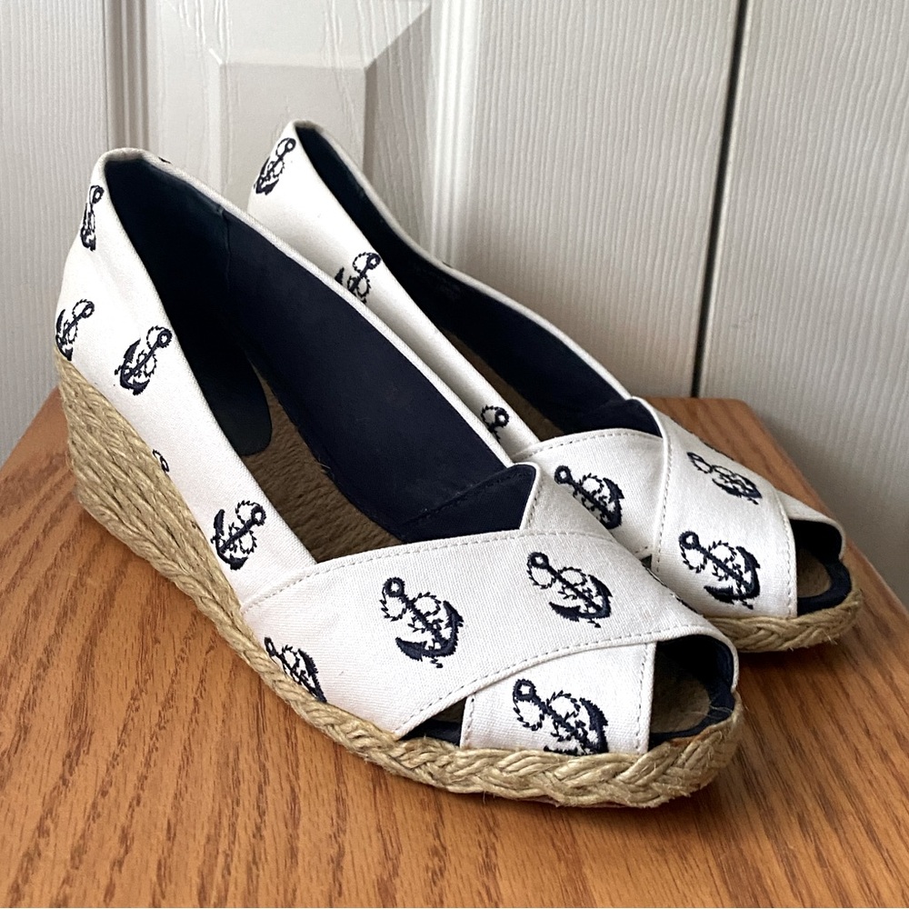 Lauren Ralph Lauren Cecilia White Canvas Embroider Espadrille Peep Toe Sandal7.5